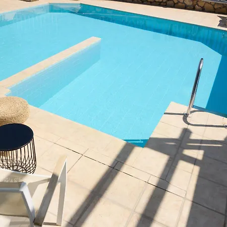 Hotel Miraluna Kiotari