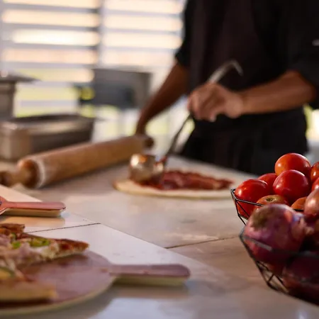 Miraluna ホテル 4*