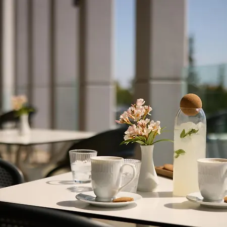 ホテル Miraluna 4*