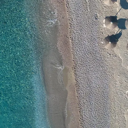 Miraluna فندق كوتاري