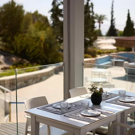 فندق Miraluna كوتاري