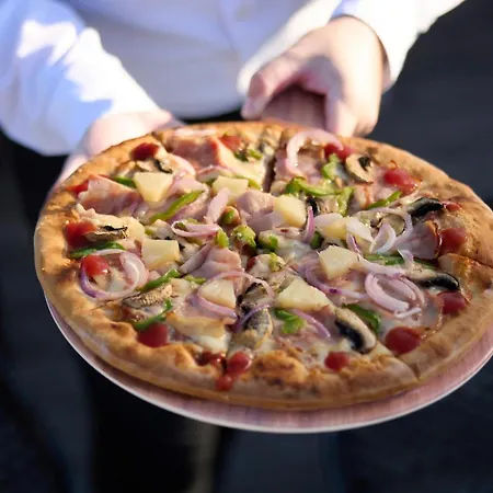 فندق Miraluna كوتاري